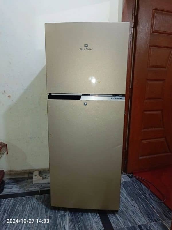 Large Dawlance 9173WB Chrome Fridge with Free Fridge Stand 12