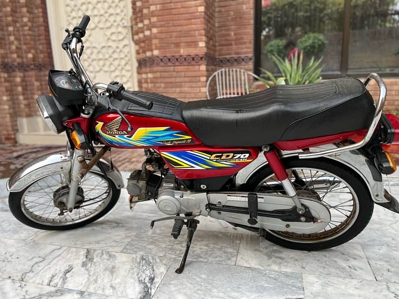 Honda CD70 good condition contact no# 03268666090 whatspp 0