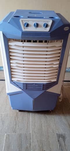 Canon Air Cooler 10 By 10 Condition.