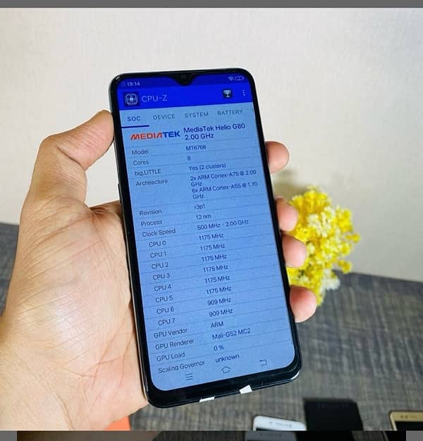 VIVO S1 4/128 approve with Ronin Orignal Charger 2