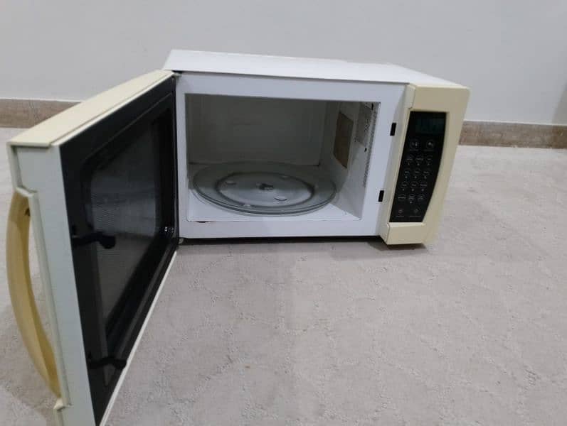 kentax Microwave oven 3