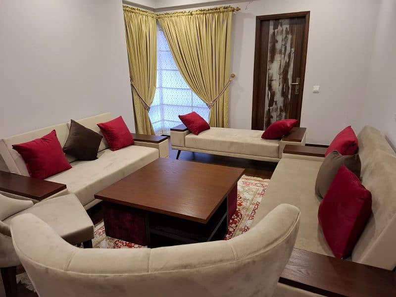 Drawing room sofa set with center table 2