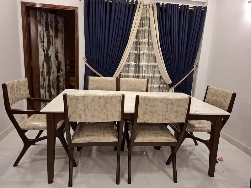 6 seater Dinning table 2