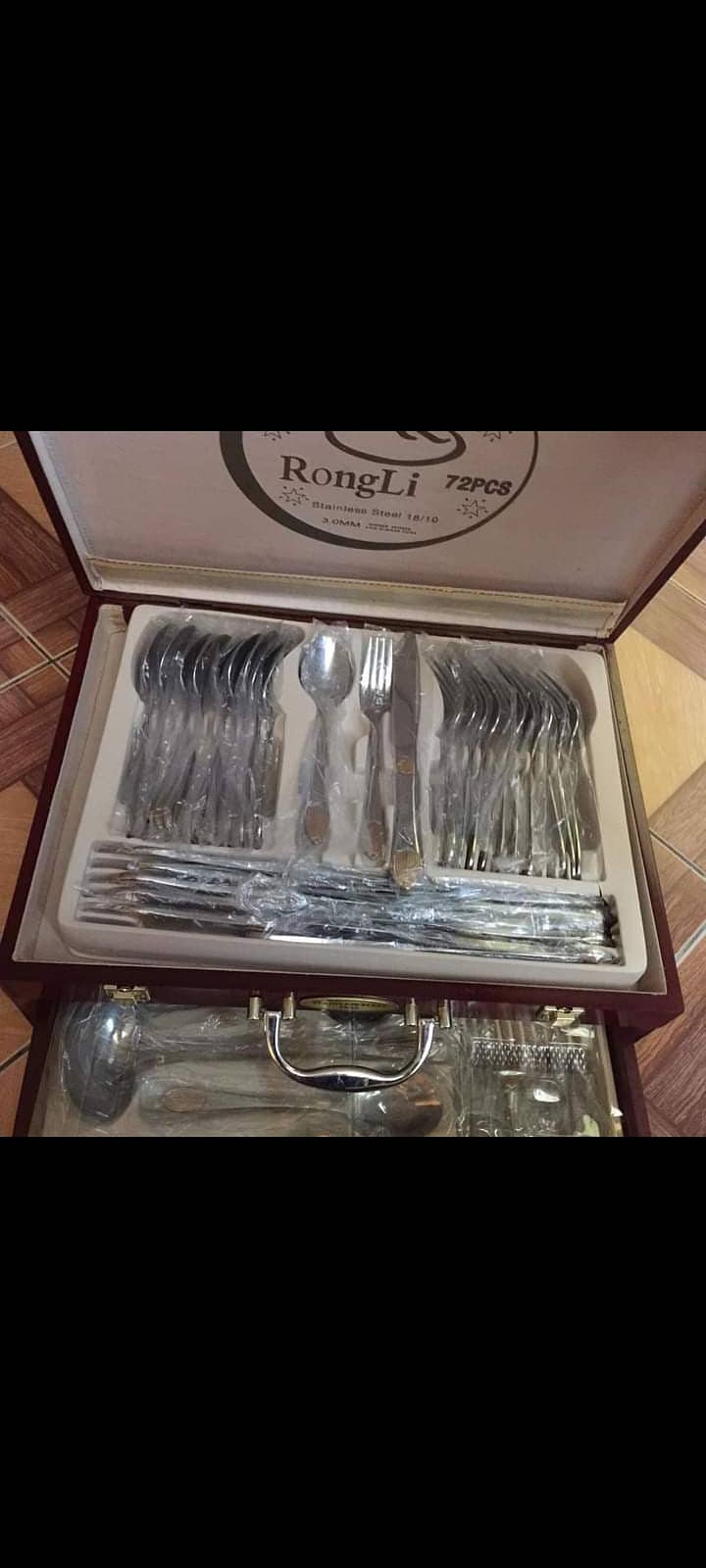 RongLi Ronglilai cutlery 72 pieces set stainless steel 0