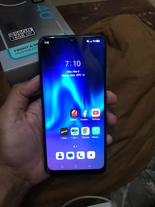 Realme C15 4/64, 6000mAH 7