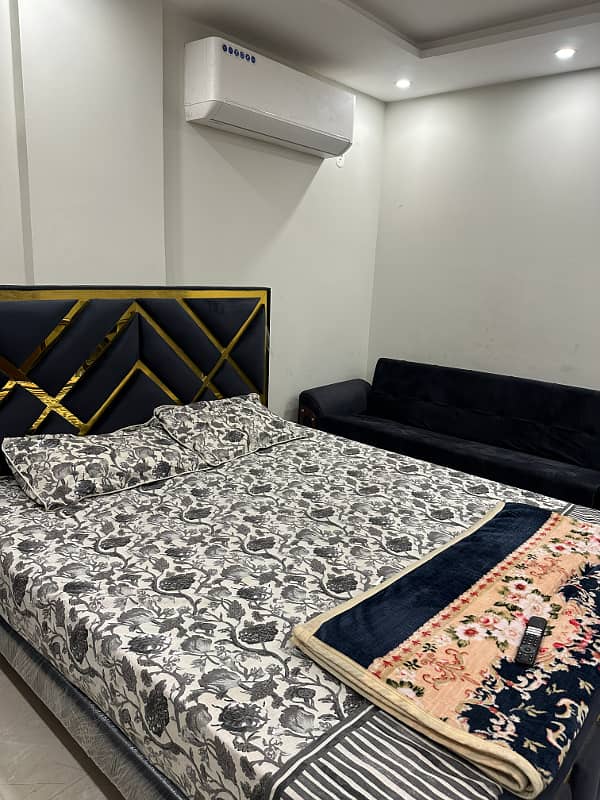 Lavish Studio Apartment Fully Furnished 32