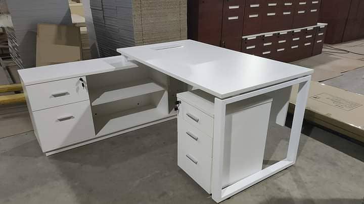 Workstations / Office table / Office Side Tables /Executive Table 5