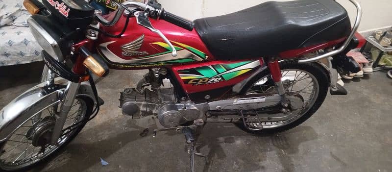 Honda cd70 2022 karachi nmbr 3