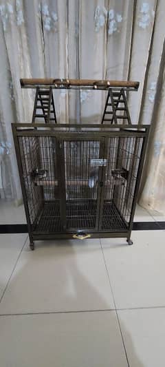 LARGE CAGE WITH PLAY AREA ON TOP FOR PARROT PLAYING,