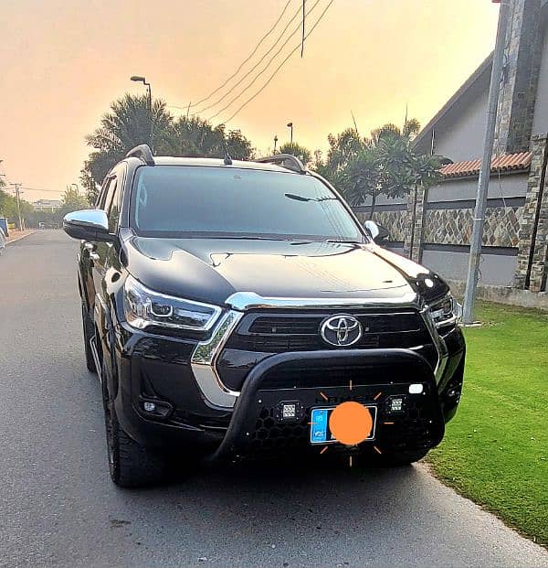 Toyota Hilux 2021 1