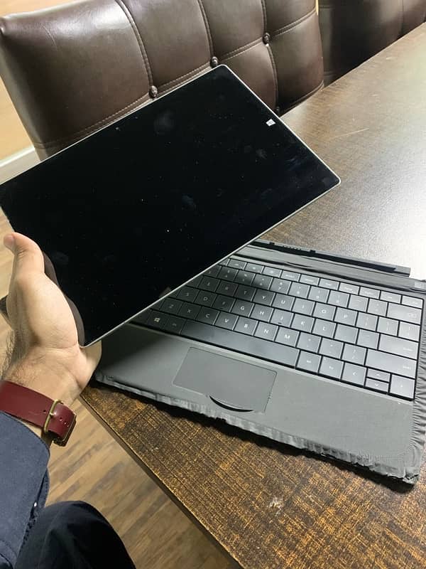 Microsoft Surface 3 laptop 4