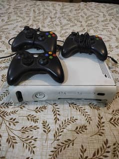 Xbox 360 jailbreak with 3 controllers