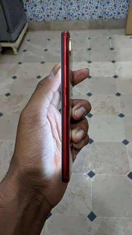 Vivo Y85 red color 4/64 Pta approve with box cahrger 3