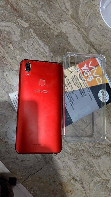 Vivo Y85 red color 4/64 Pta approve with box cahrger 4