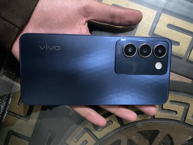 vivo y100 3