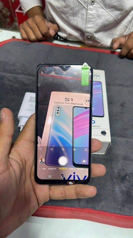 vivo s1 ram 8 256gp new mobale 2