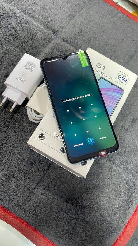 vivo s1 ram 8 256gp new mobale 4