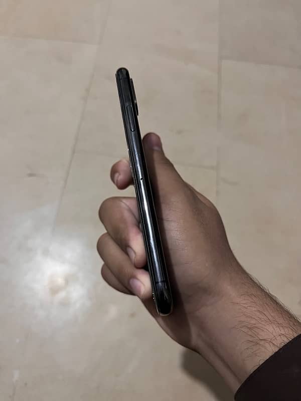 iPhone XS non PTA 1