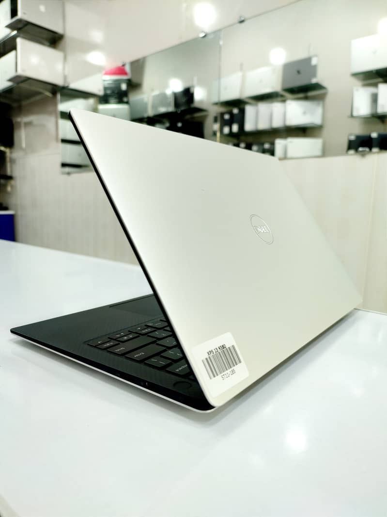 Dell XPS 13 9380 | 8th Gen Core i5 | 8/256  at ABID COMPUTERS MULTAN 1