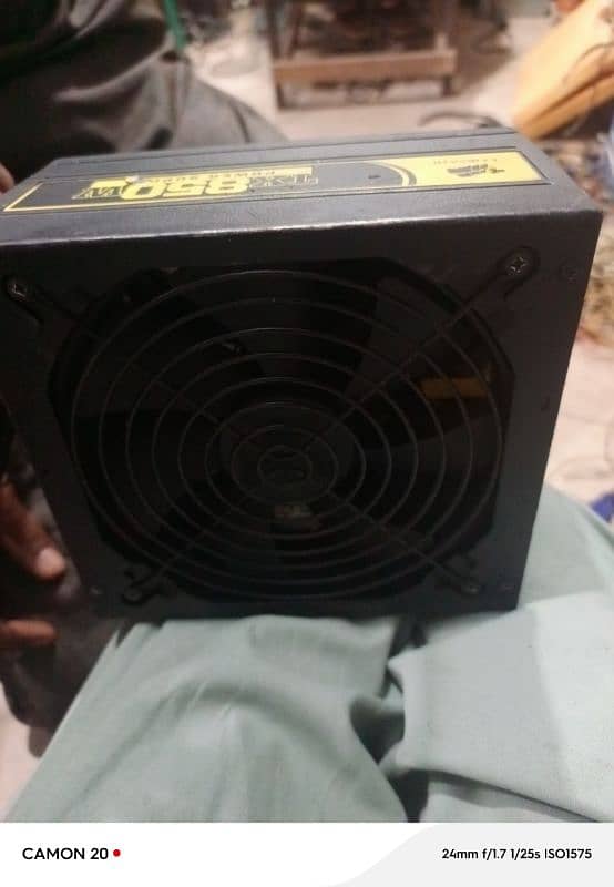 CORSAIR TX 850W POWERSUPPLY 6