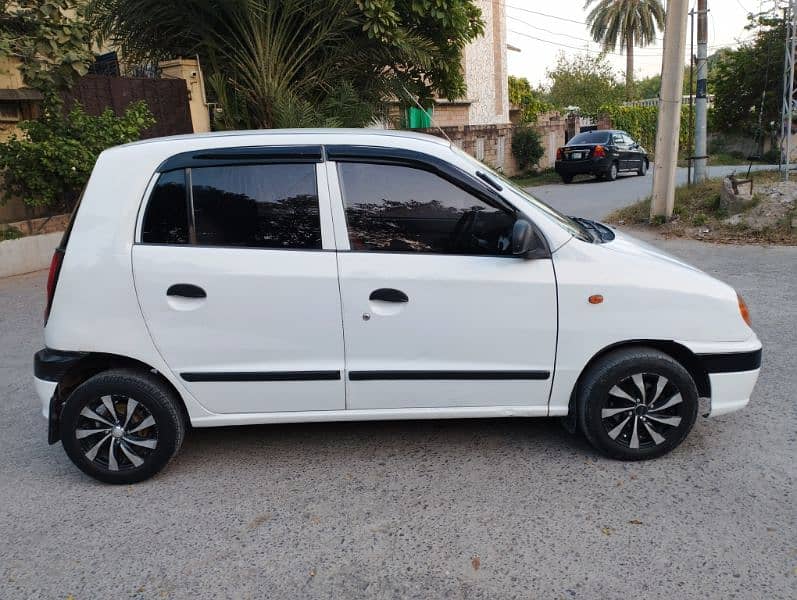 Hyundai Santro 2003 Islamabad registered total genuine 3