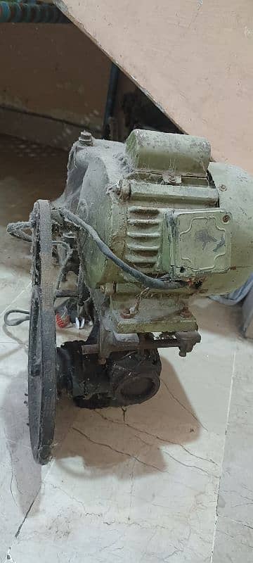 Used Donkey pumps 5