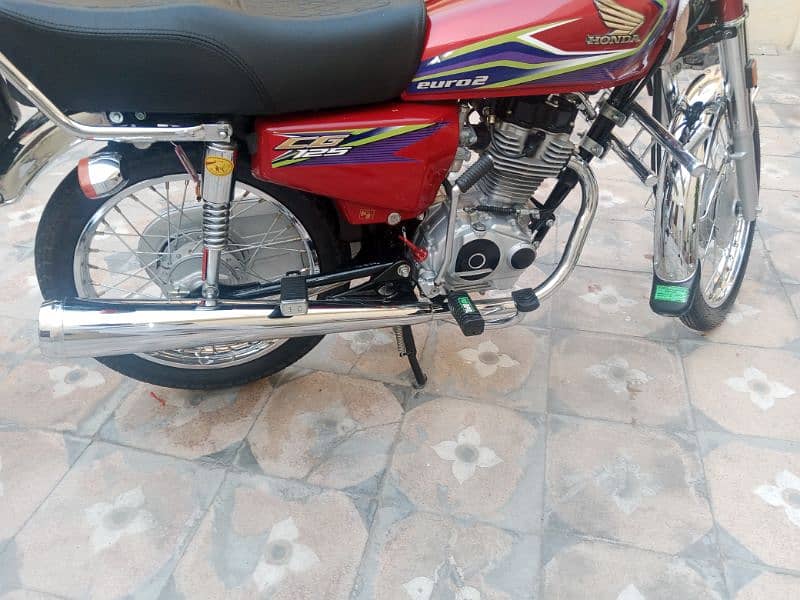 HONDA24 MODEL ISLAMABAD GOLDEN NUM ON MY NAME ZERO METRE CONDITION 7