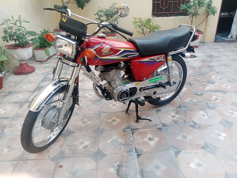 HONDA24 MODEL ISLAMABAD GOLDEN NUM ON MY NAME ZERO METRE CONDITION 9