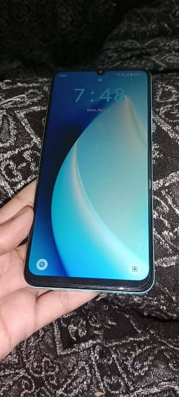 realme C51 8