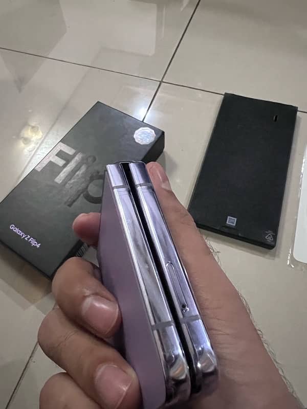 Samsung Zflip 4 (OFFICIAL PTA APPROVED) 0