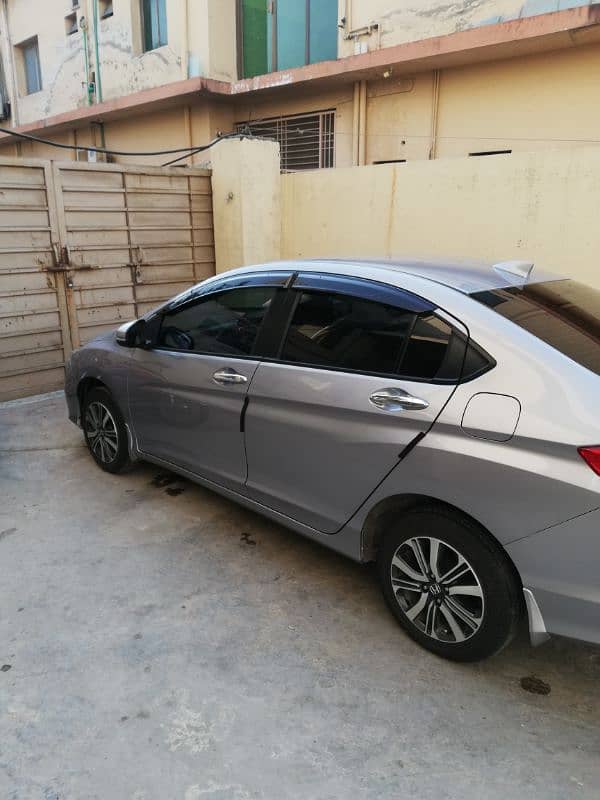 Honda City Aspire CVT 1.5 2022 Top Variant 2