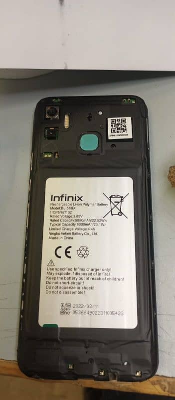 infix hot 12 play 4gb 64gb 6000 battery Amg  box and charger  bhi ha 6