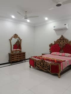 10 Marla Upper Portion Fully Furnished 3 Bed Brand New Available For Rent In Tulip Block Sector C Bahria Town Lahore