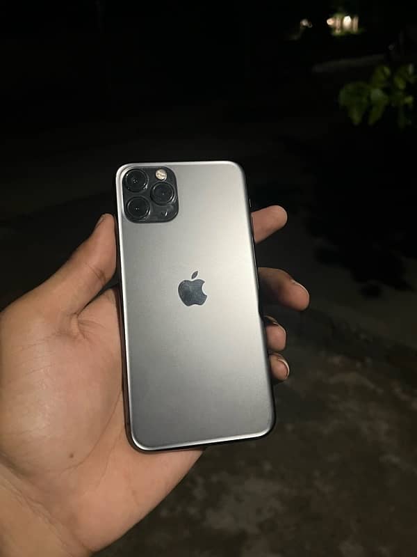 i phone 11 pro 1