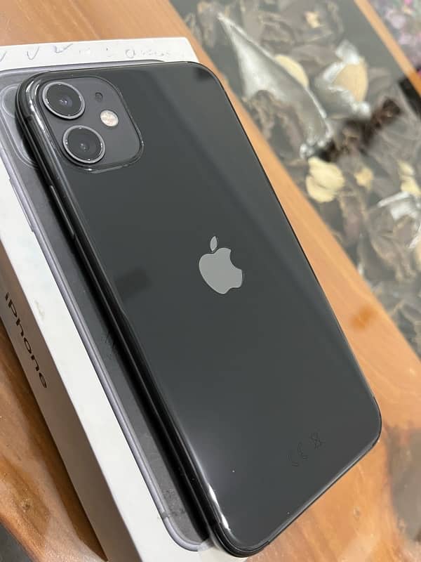 Apple iPhone 11 3