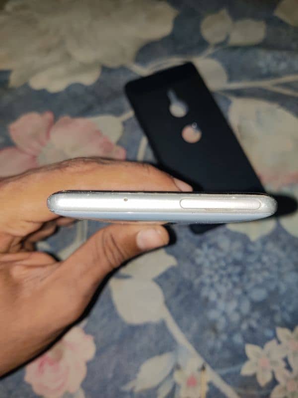 Sony xz3 he non pta condition 10/10 no open no repair 3