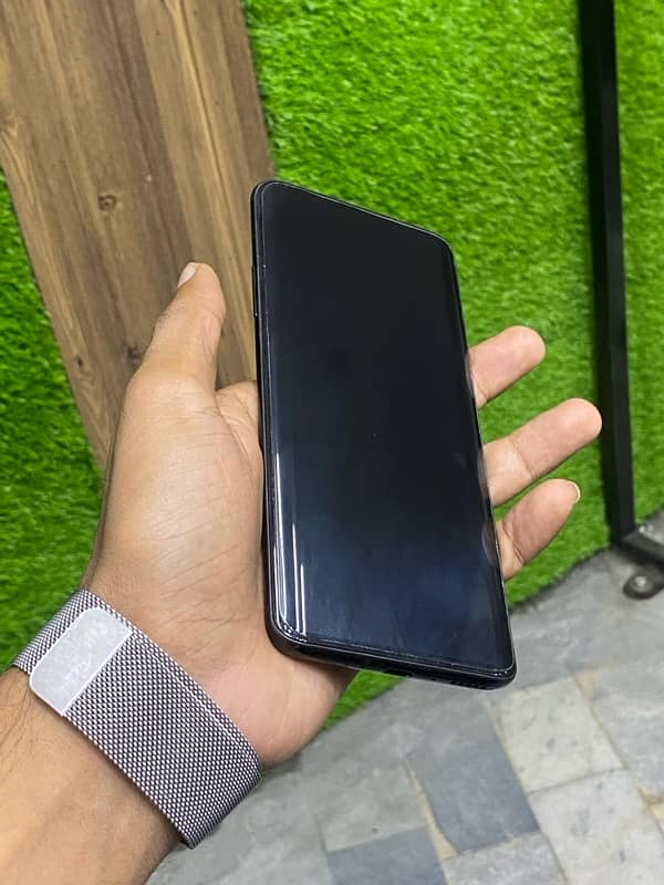 one plus 7pro 3