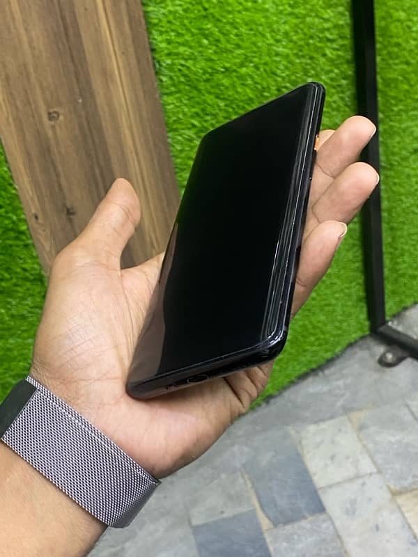 one plus 7pro 4