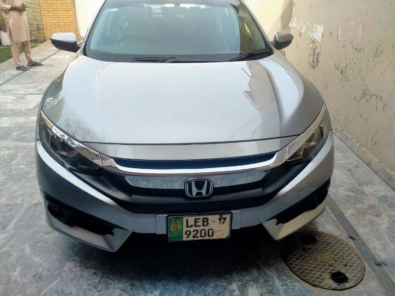 Honda Civic Oriel 2017 0