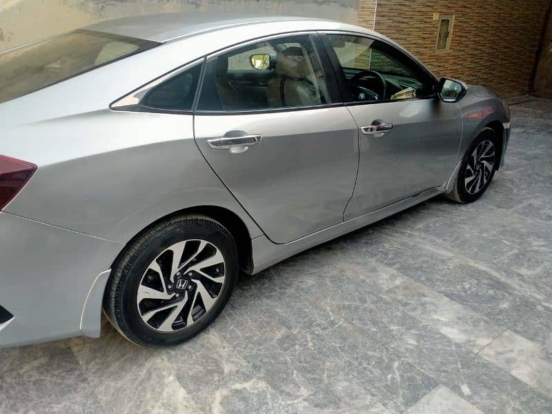 Honda Civic Oriel 2017 2