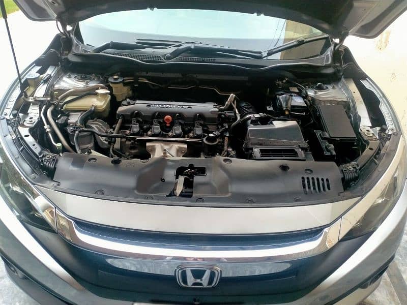 Honda Civic Oriel 2017 3