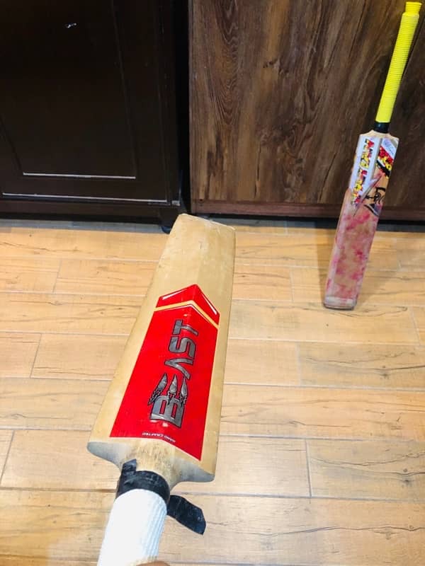 English Willow cricket bats for sale good condition 7