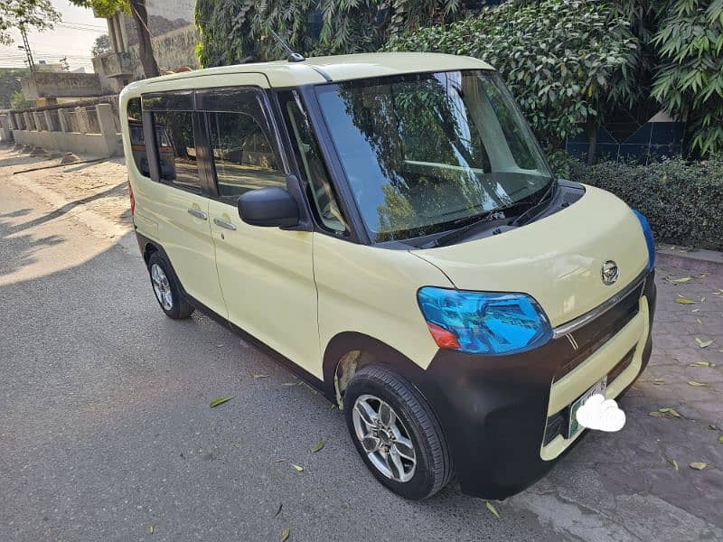 Daihatsu Tanto 2016 1