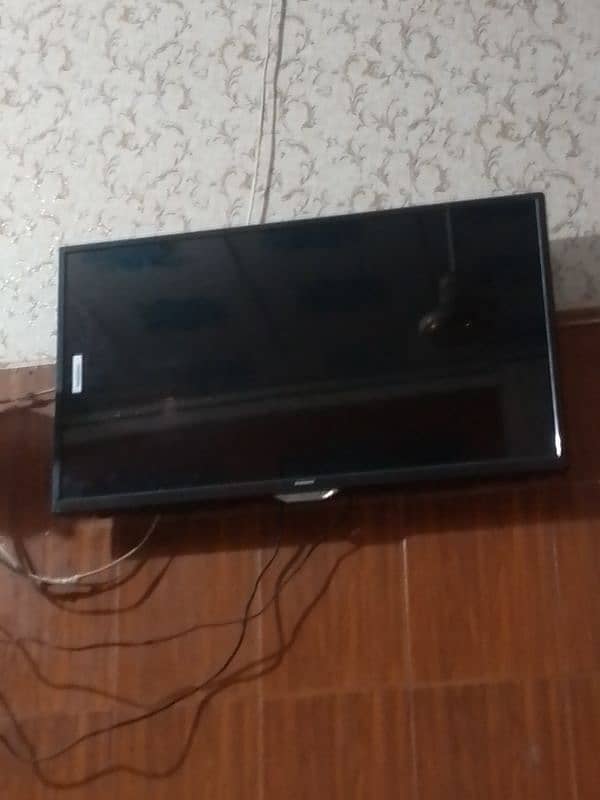 Samsung Android LED TV 42 inch 0