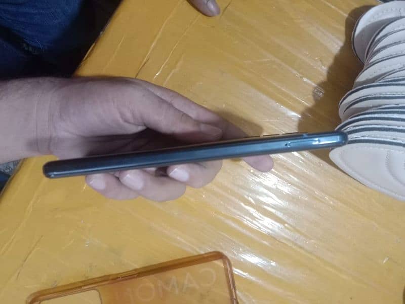 Tecno Camon 18T 6