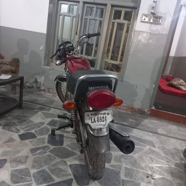 Honda CG 125 Peshwar Number 2