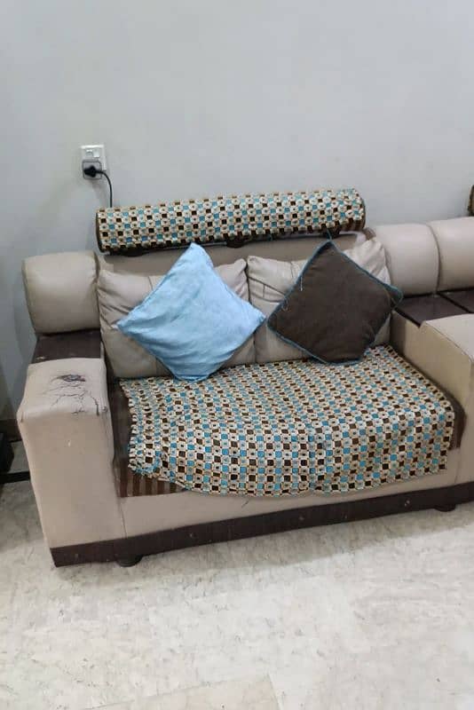 sofa set in good condition 2