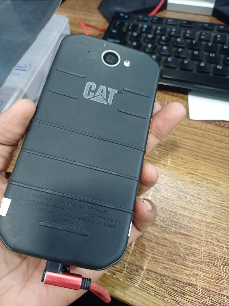 CAT S48C rugged phone | PTA 2