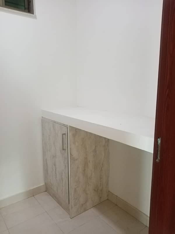 3 Bed Apartment Available For Rent In Askari 11 Sec-D Lahore 32