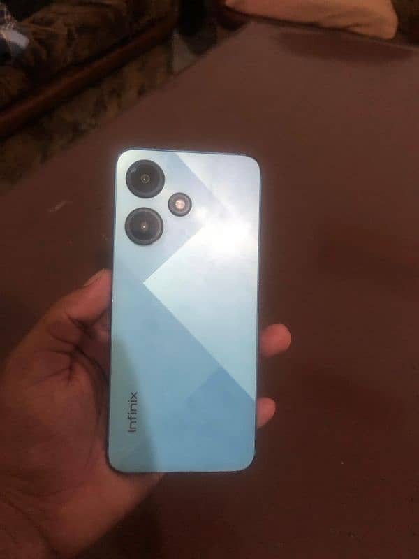 infinix Hot 30i 0